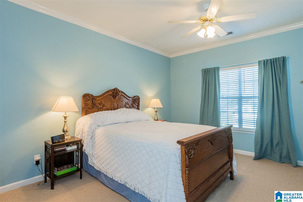 679 Bluff Park Road Hoover, AL 35226 - Photo 19 of 36