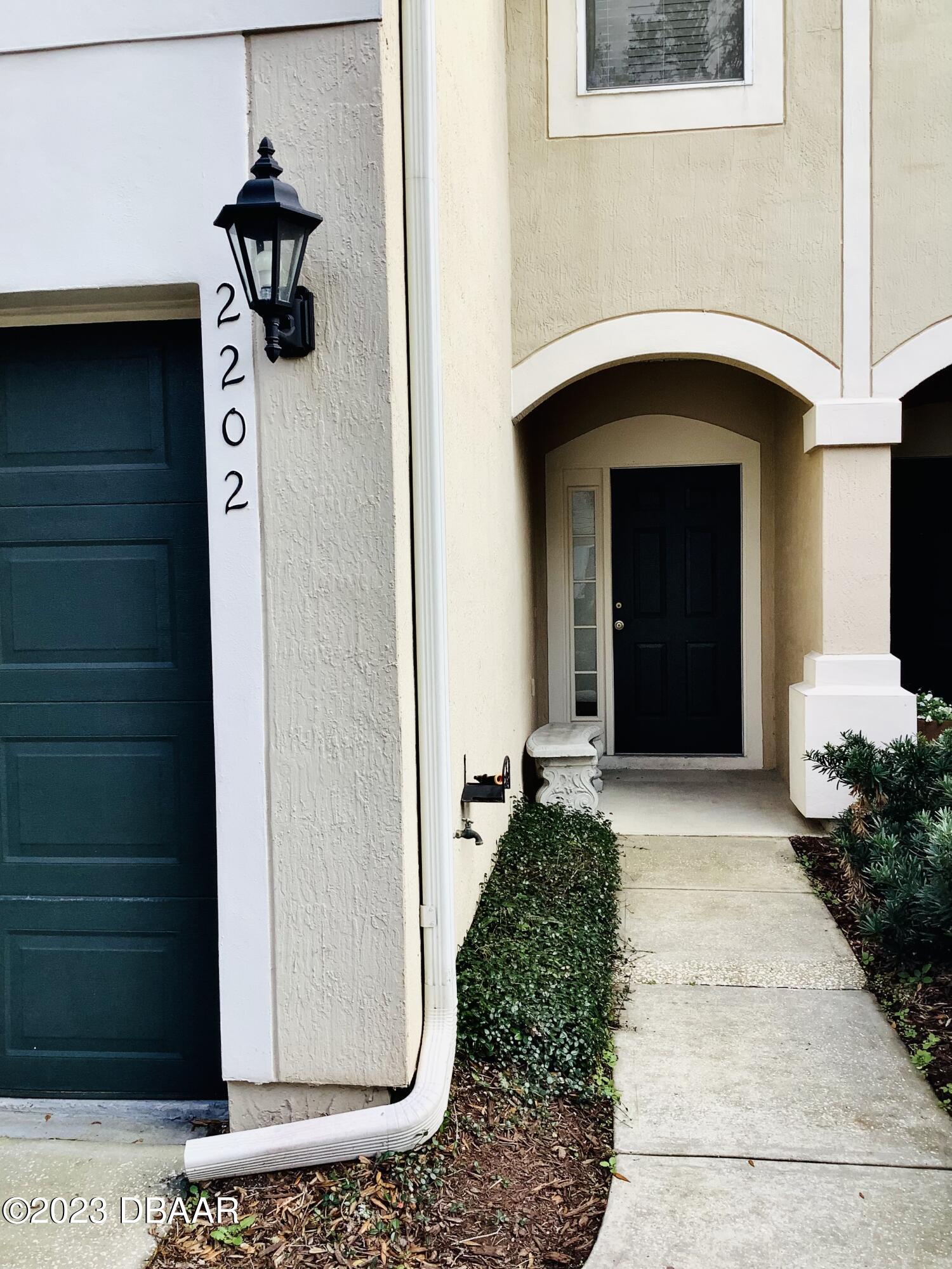 7990 Baymeadows Road, Unit E #2202 Jacksonville, FL 32256 - Photo 2 of 32 8953C122-A590-4D5B-ABA6-8E50103037A5