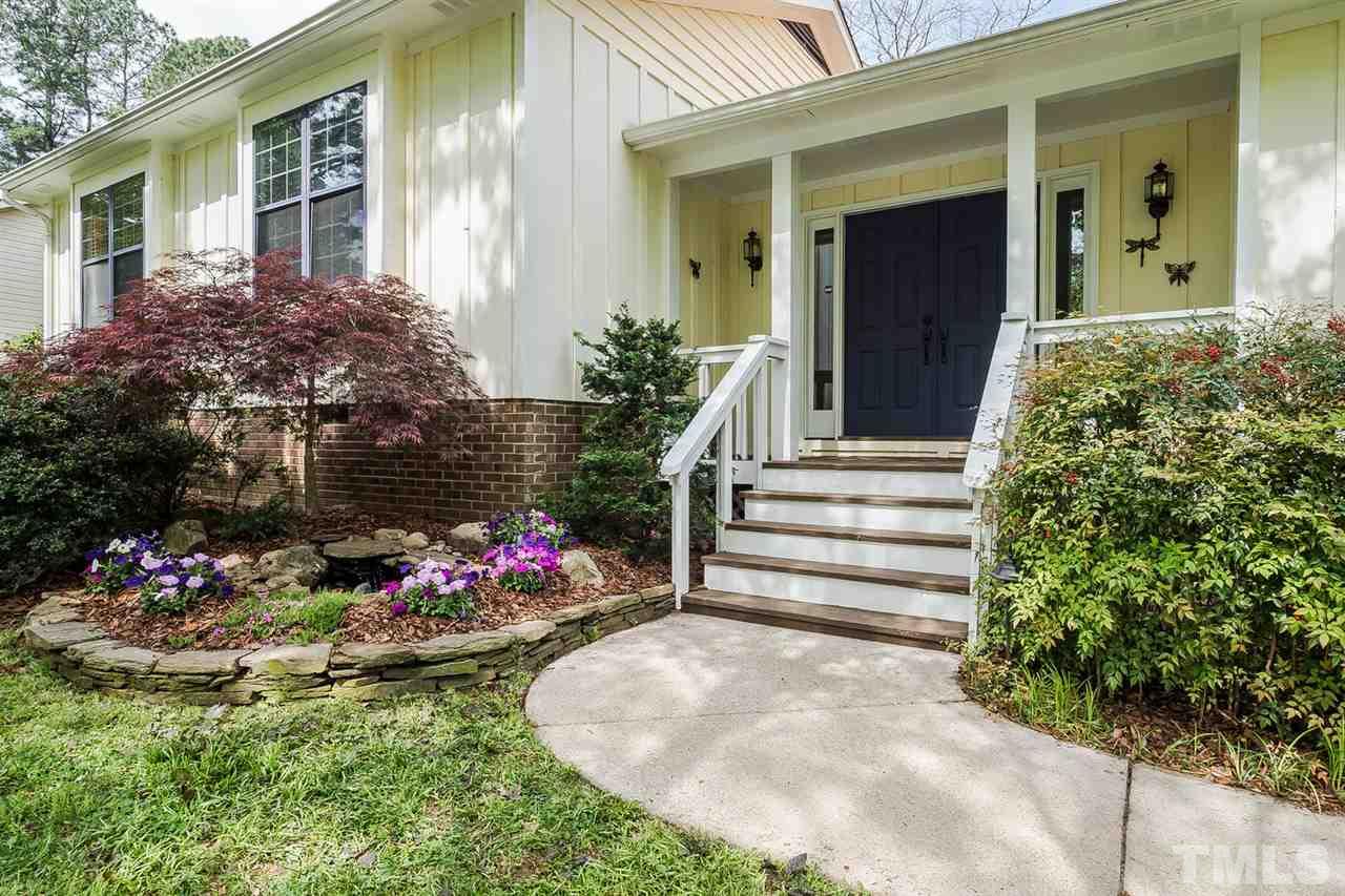 5517 Old Towne Road Raleigh, NC 27612 - Photo 2 of 25