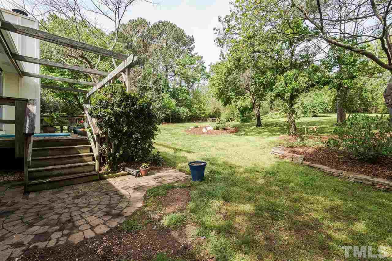 5517 Old Towne Road Raleigh, NC 27612 - Photo 20 of 25