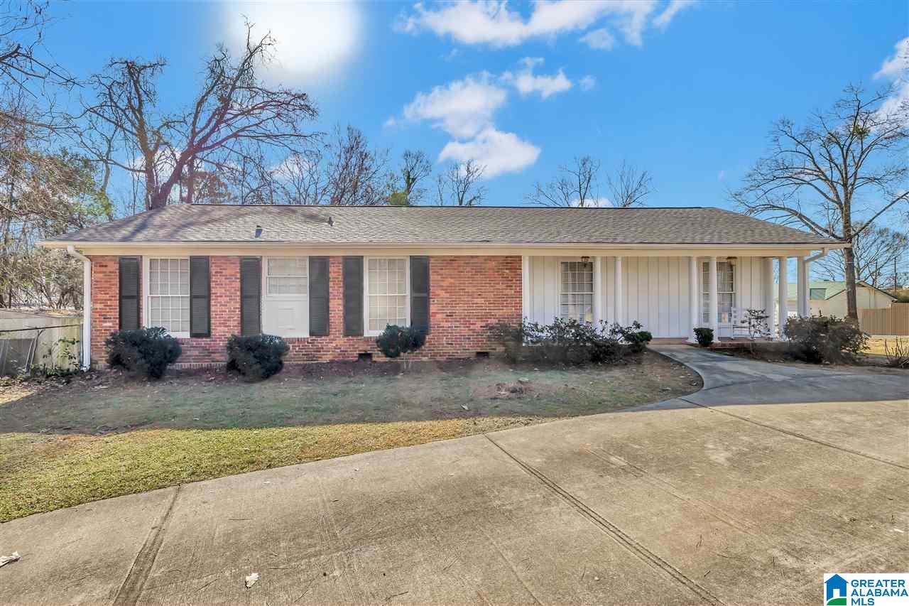 2023 Wedgewood Road Birmingham, AL 35216 - Photo 3 of 26