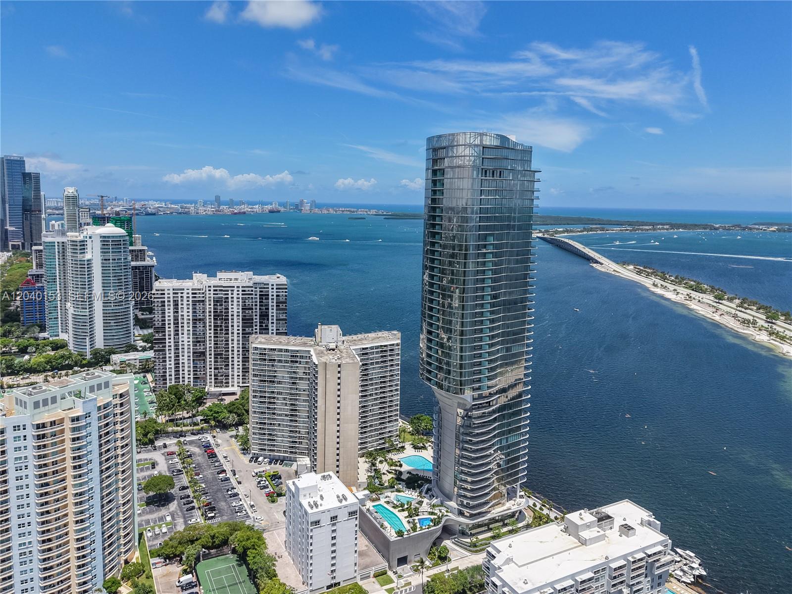 175 Southeast 25th Road, Unit 3401/3402 Miami, FL 33129 - Photo 79 of 89