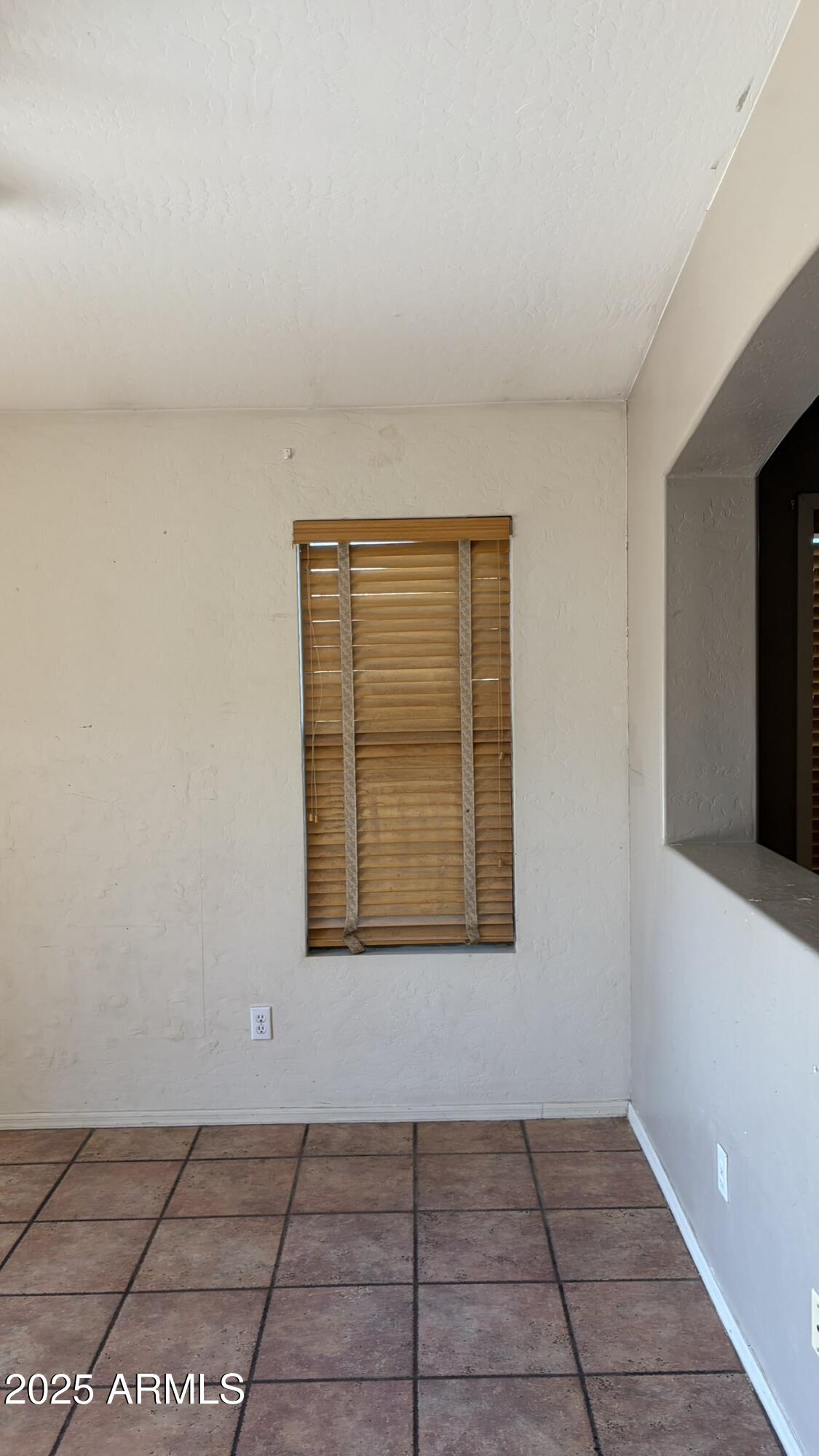 6419 West Watkins Street Phoenix, AZ 85043 - Photo 22 of 59 IMG_1004