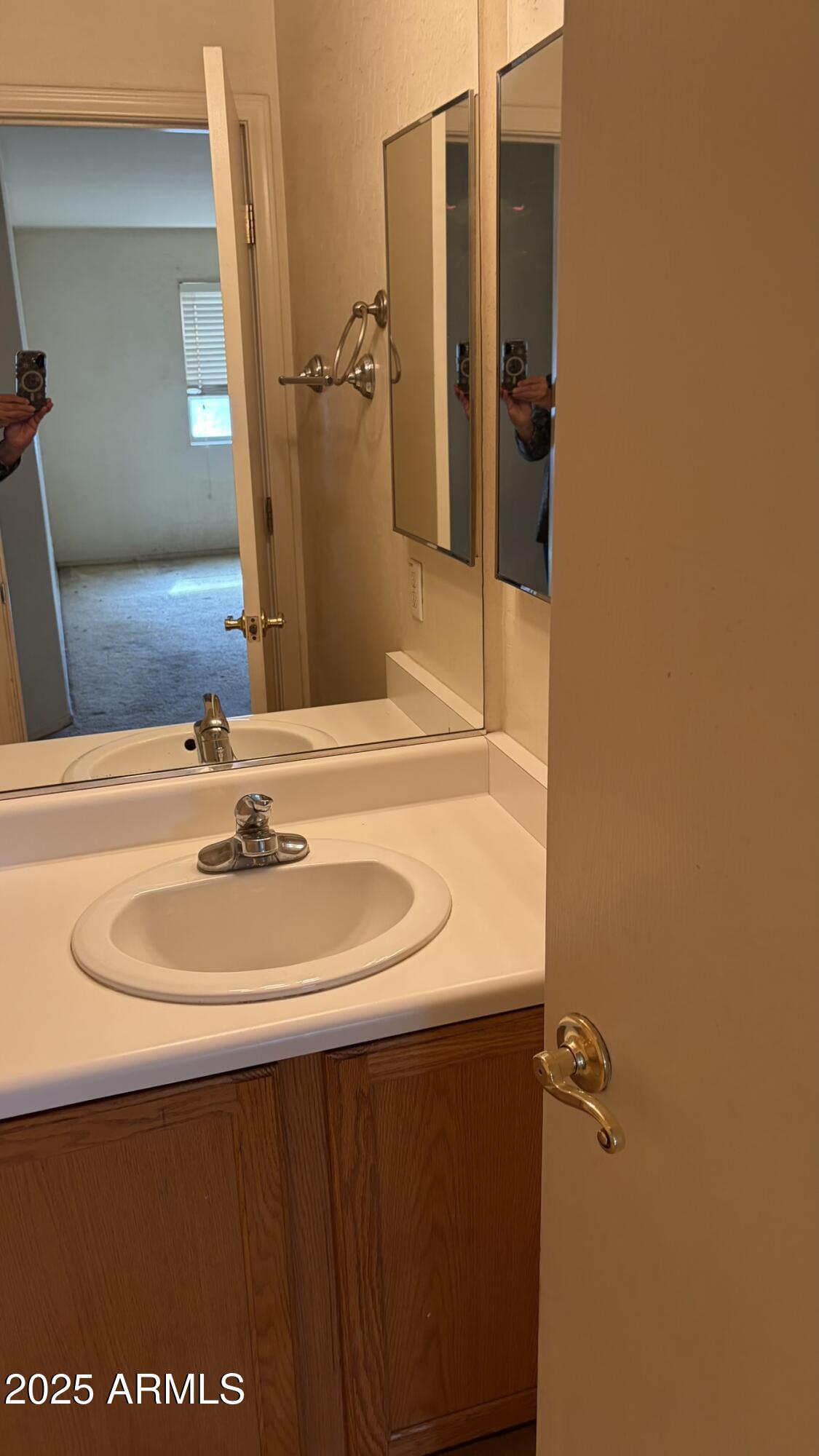 6419 West Watkins Street Phoenix, AZ 85043 - Photo 50 of 59 IMG_1044