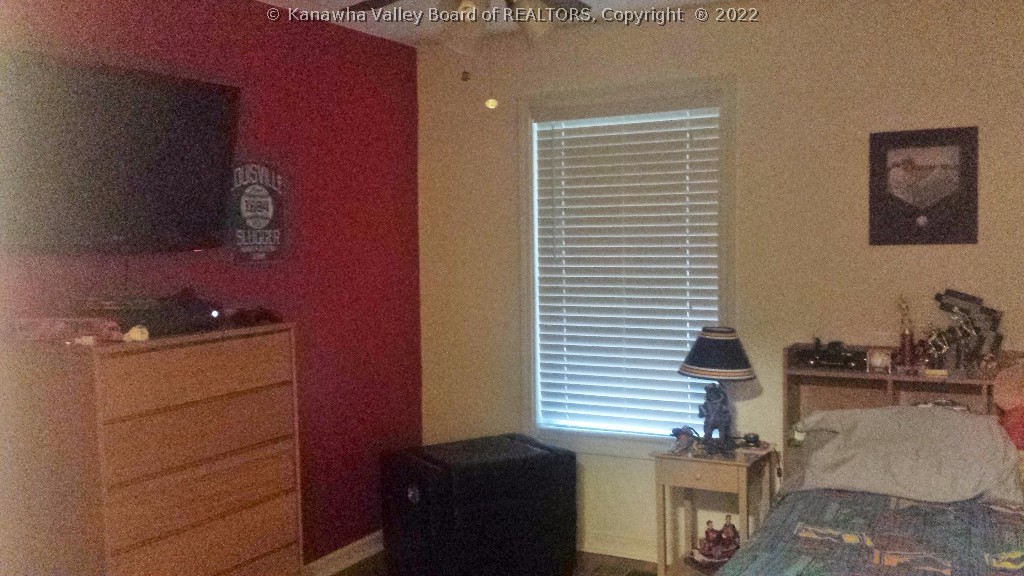 5300 Jericho Road Point Pleasant, WV 25550 - Photo 22 of 26 Bedroom 3