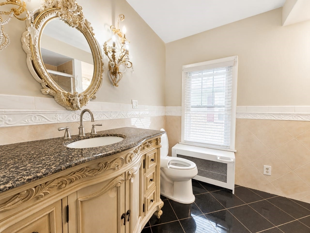 147 Belvidere Street Springfield, MA 01108 - Photo 22 of 25 Gallery Image 22