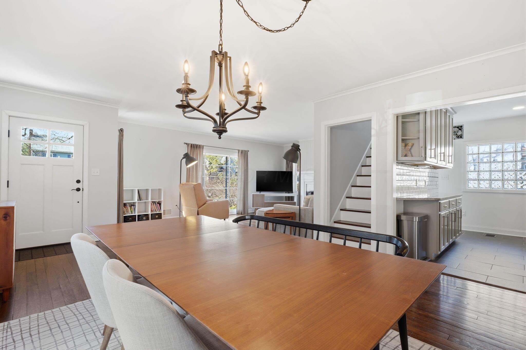 52 North Ardmore Road Columbus, OH 43209 - Photo 16 of 61 Dining Room v3