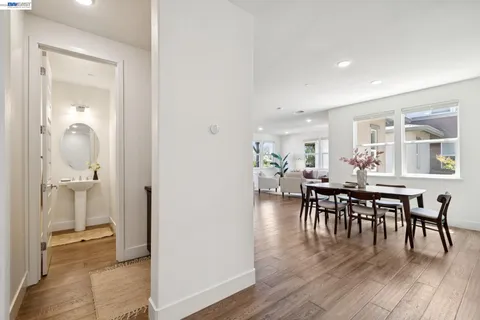 $998,000 | 472 Diller Street, Alameda, CA 94501