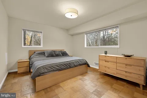 $245,000 | 10661 Weymouth Street, Unit 102, Bethesda, MD 20814