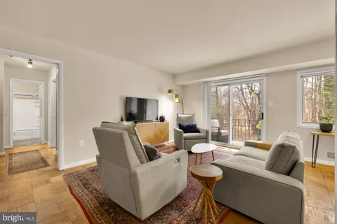 $245,000 | 10661 Weymouth Street, Unit 102, Bethesda, MD 20814