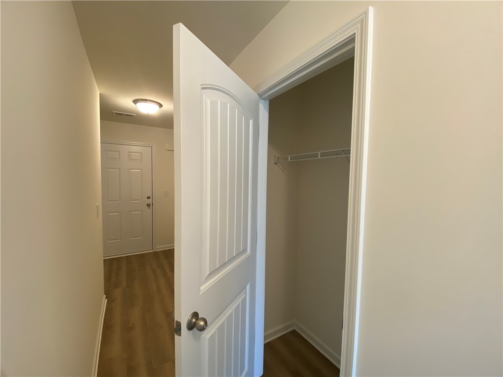 424 Seaborn Circle Pendleton, SC 29670 - Photo 3 of 33