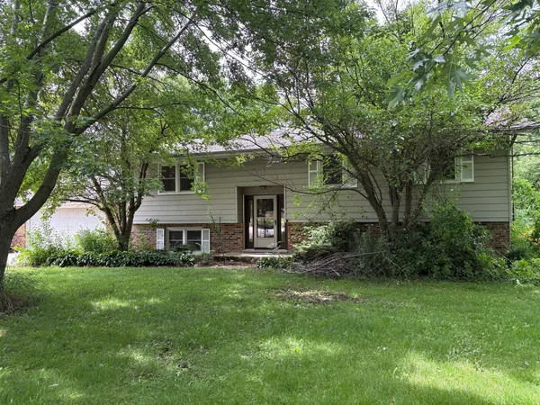 $319,900 | 24830 South Hemphill Drive, Elwood, IL 60421