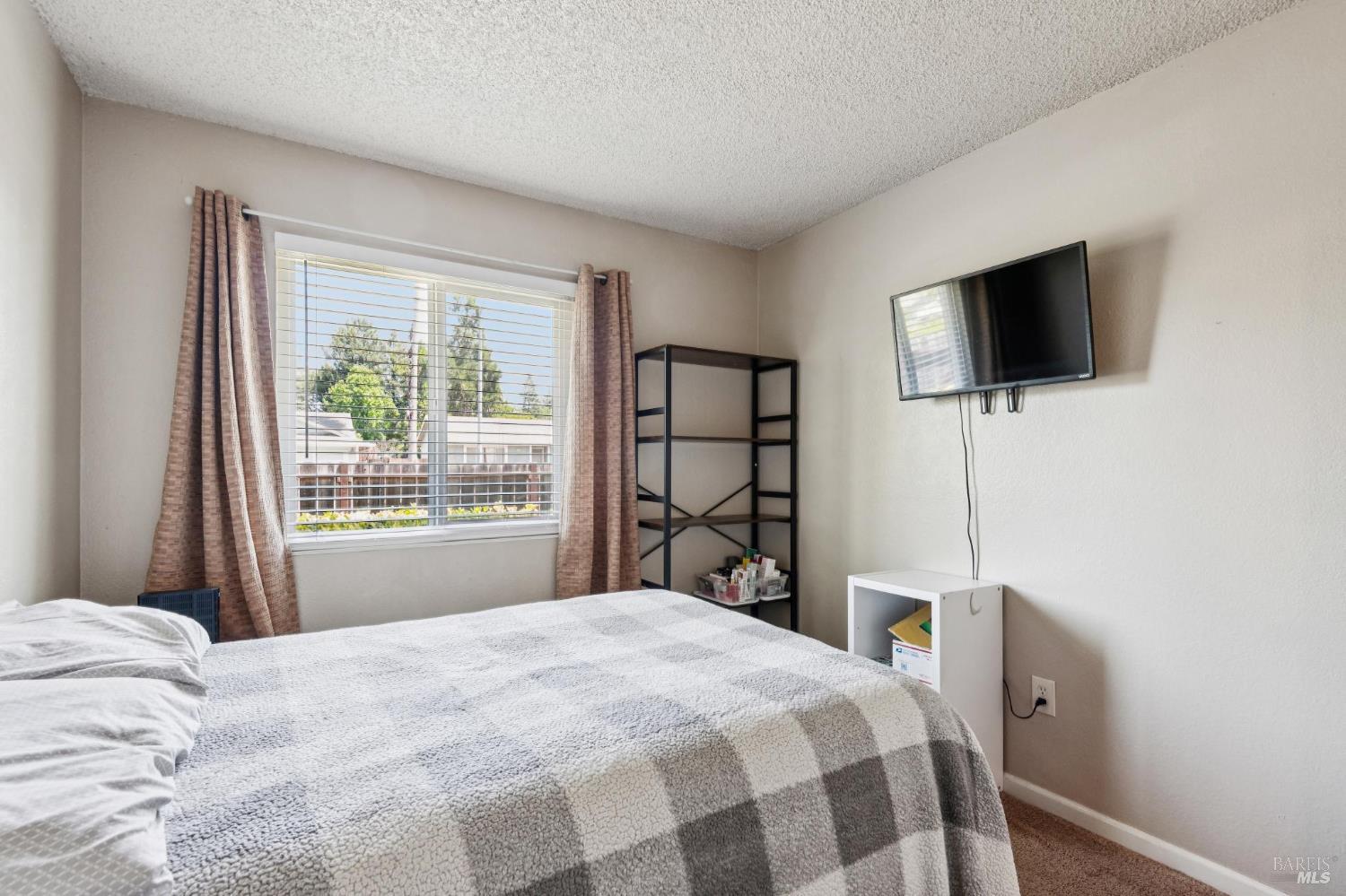 7293 Circle Drive Rohnert Park, CA 94928 - Photo 26 of 35