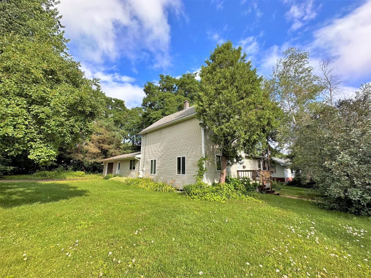124 Fifield Street Phillips, WI 54555 - Photo 2 of 28 Gallery Image 2