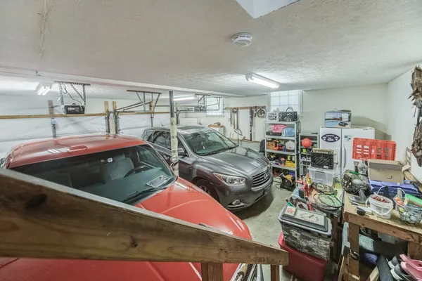 $474,900 | 6935 Hall Road, Greenbrier, TN 37073