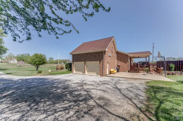 $474,900 | 6935 Hall Road, Greenbrier, TN 37073