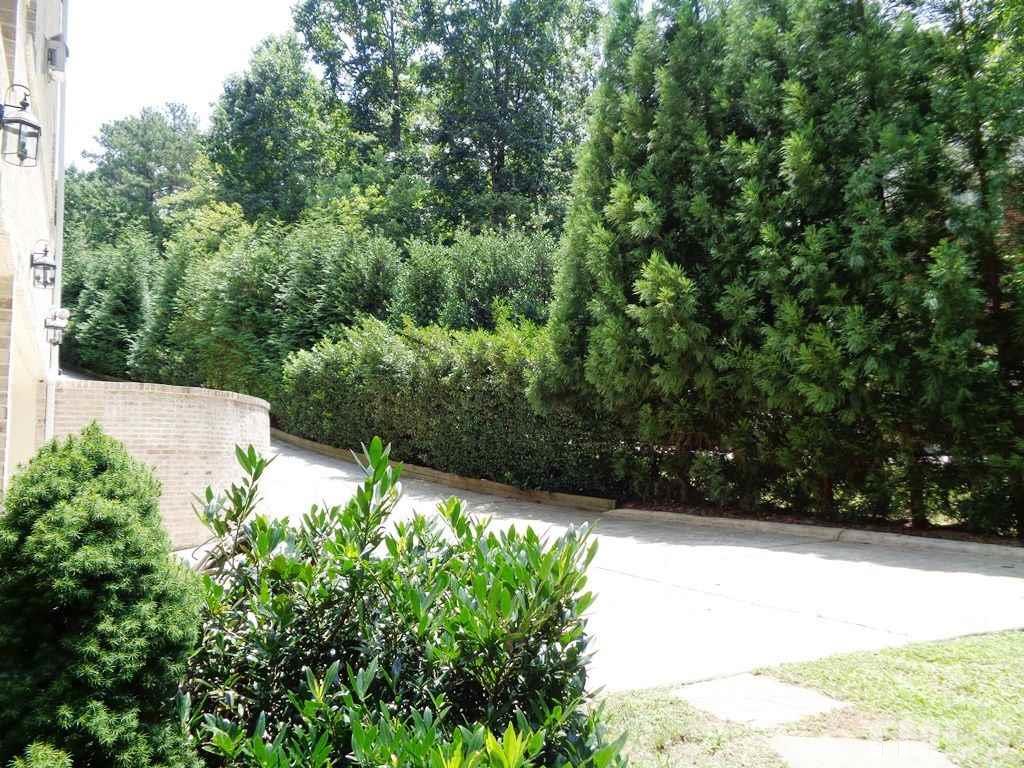 5712 Dunstan Court Raleigh, NC 27613 - Photo 3 of 22