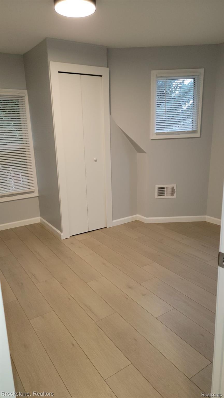131 Batavia Street River Rouge, MI 48218 - Photo 14 of 18 Gallery Image 14