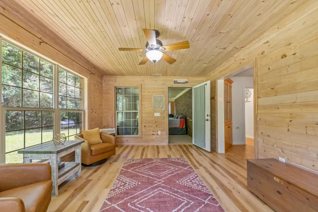 $424,900 | 812 Good Hope Road, Leoma, TN 38468