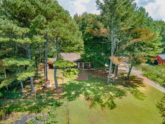 $424,900 | 812 Good Hope Road, Leoma, TN 38468