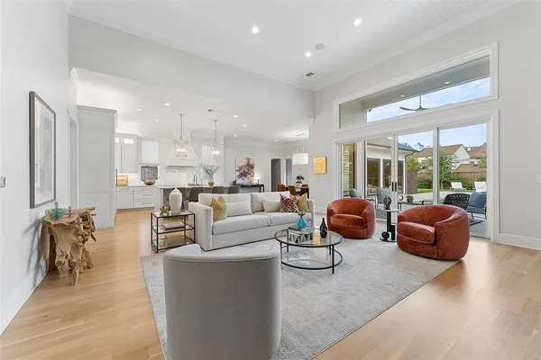 $3,999,000 | 7110 Robin Road, Dallas, TX 75209
