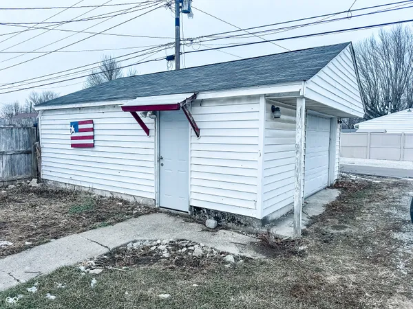 $125,000 | 718 Main Street, Elwood, IN 46036
