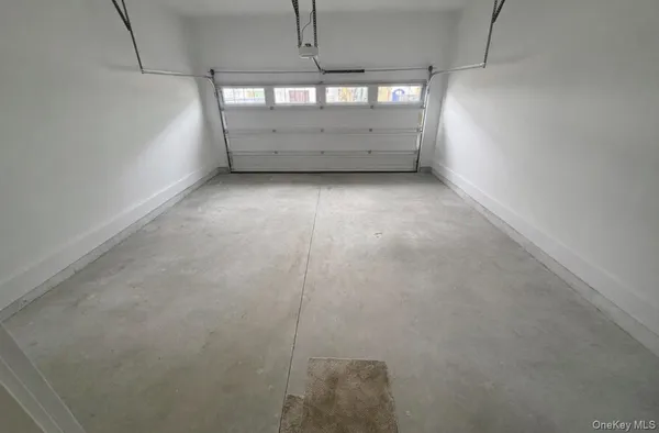 $629,000 | 5125 Teaberry Lane, Unit 7, Fishkill, NY 12524