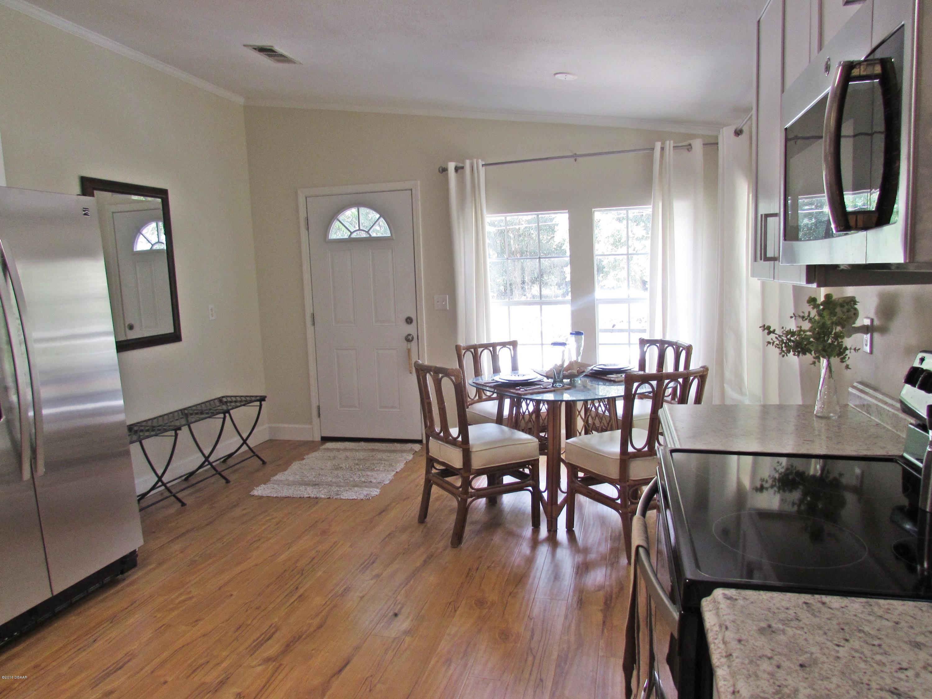 616 Vaughn Road Port Orange, FL 32127 - Photo 2 of 17 Breakfast Nook and Foyer