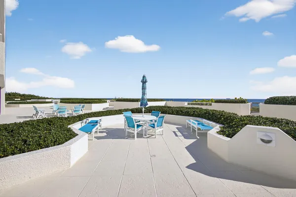 $3,500 | 5280 North Ocean Drive, Unit 14D, Riviera Beach, FL 33404