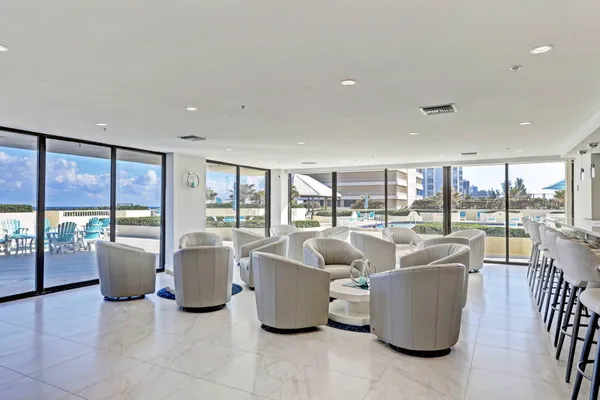 $3,500 | 5280 North Ocean Drive, Unit 14D, Riviera Beach, FL 33404