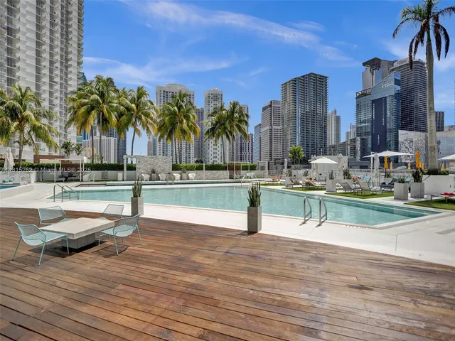$3,850 | 90 Southwest 3rd Street, Unit 2809, Miami, FL 33130