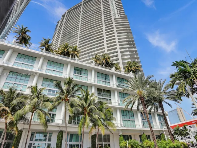 $3,850 | 90 Southwest 3rd Street, Unit 2809, Miami, FL 33130