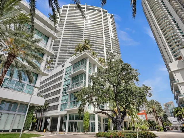 $3,850 | 90 Southwest 3rd Street, Unit 2809, Miami, FL 33130