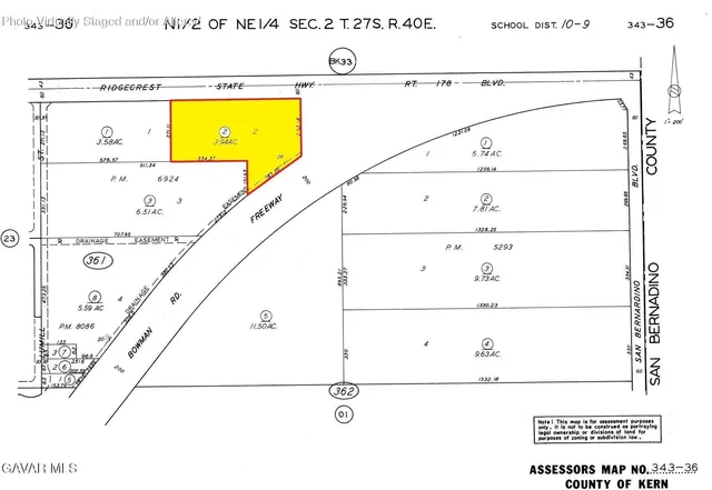 a view of a swimming pool