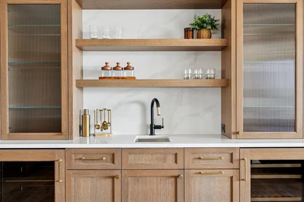 $1,895,000 | 2416 Commerce Boulevard, Unit A1, Mound, MN 55364