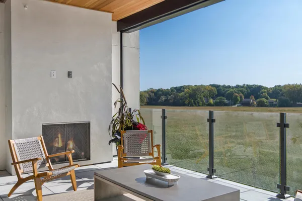 $1,895,000 | 2416 Commerce Boulevard, Unit A1, Mound, MN 55364