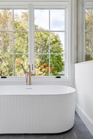 $1,895,000 | 2416 Commerce Boulevard, Unit A1, Mound, MN 55364