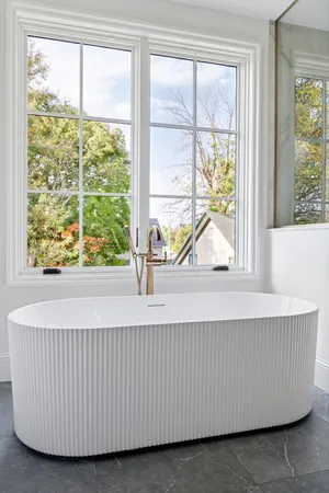 $1,895,000 | 2416 Commerce Boulevard, Unit A1, Mound, MN 55364