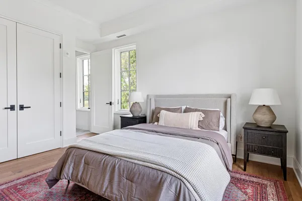 $1,895,000 | 2416 Commerce Boulevard, Unit A1, Mound, MN 55364