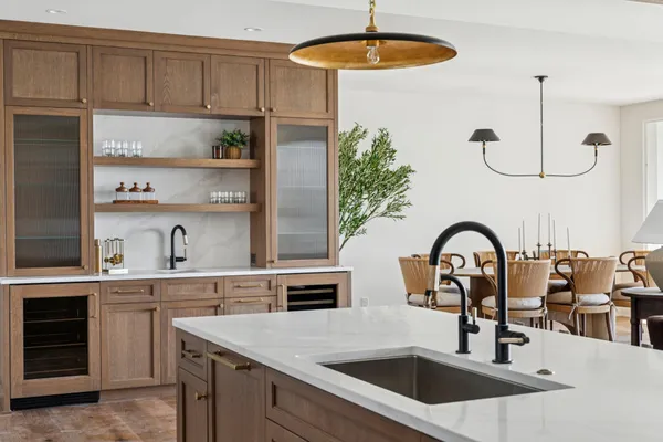 $1,895,000 | 2416 Commerce Boulevard, Unit A1, Mound, MN 55364