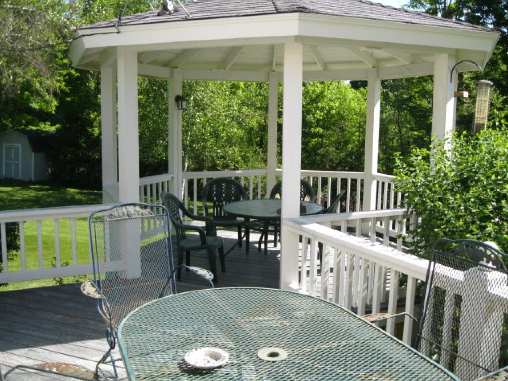 600 Lake Region Road Barton, VT 05860 - Photo 10 of 11 Gallery Image 10