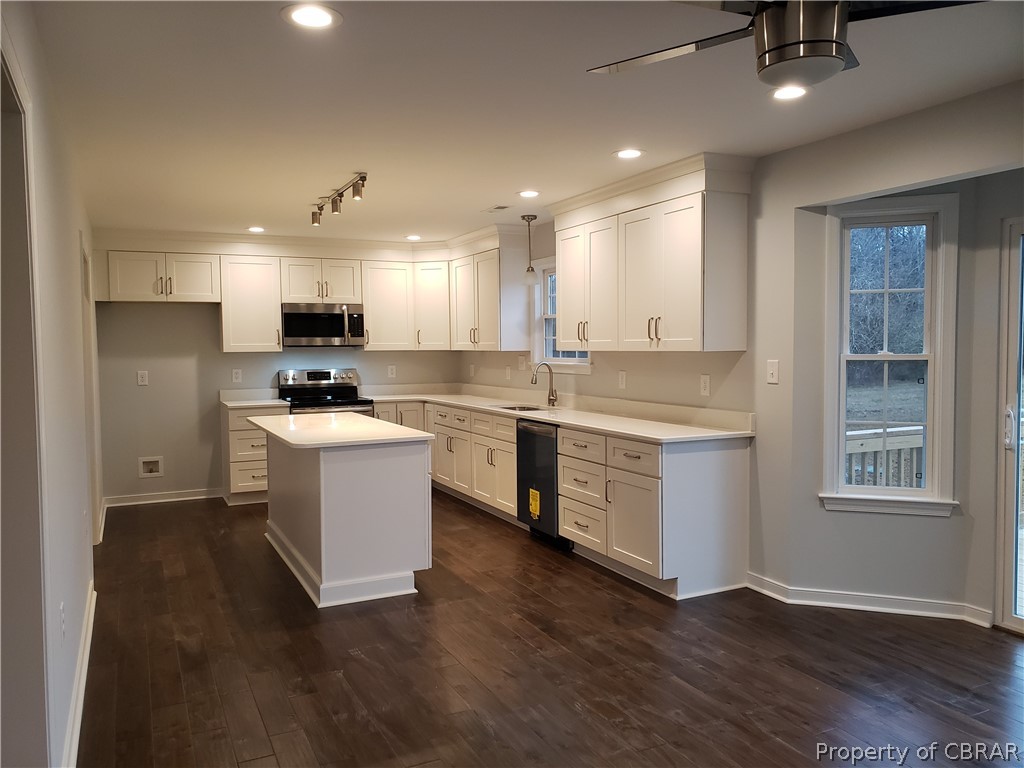7272 Griffin Road Gloucester, VA 23061 - Photo 2 of 8 Gallery Image 2