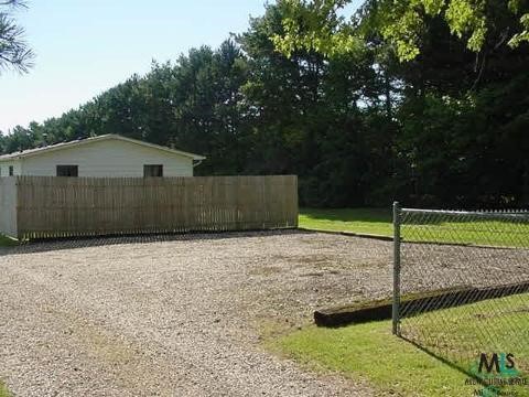 3635 Lakeshore Road Lexington, MI 48450 - Photo 4 of 5 441217-3.JPG