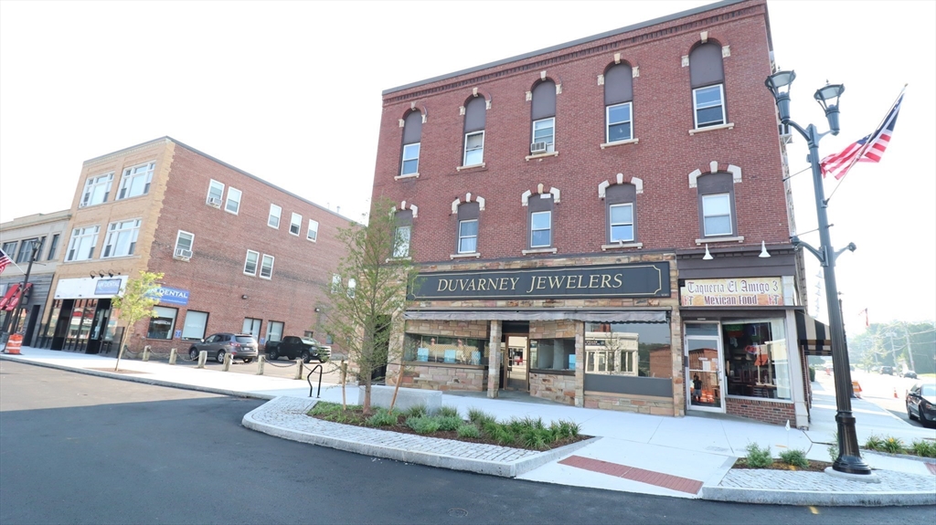 7 High Street, Unit 11 Clinton, MA 01510 - Photo 15 of 17 a front view of a building