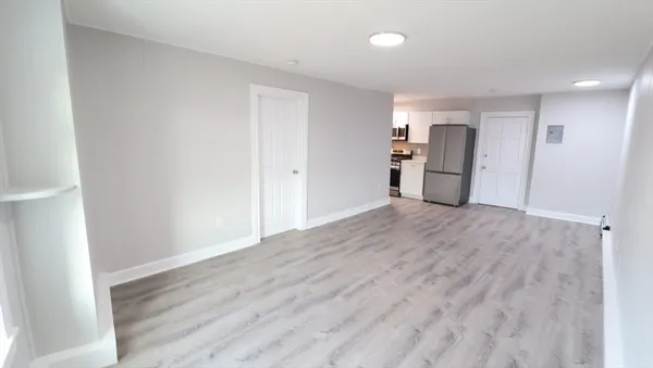 $1,699 | 7 High Street, Unit 11, Clinton, MA 01510