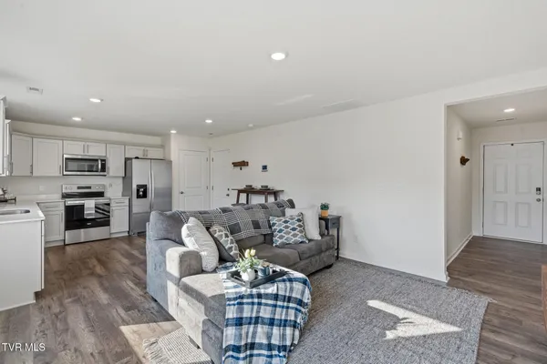 $272,000 | 1113 Aspen Terrace, Greeneville, TN 37745