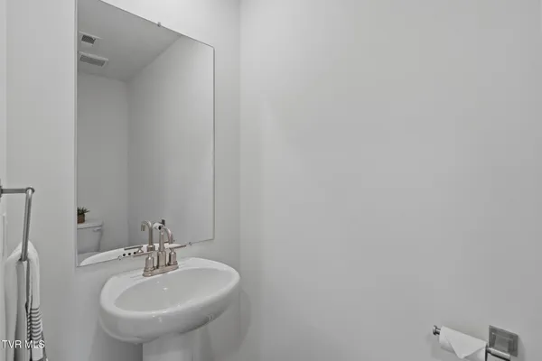 $272,000 | 1113 Aspen Terrace, Greeneville, TN 37745