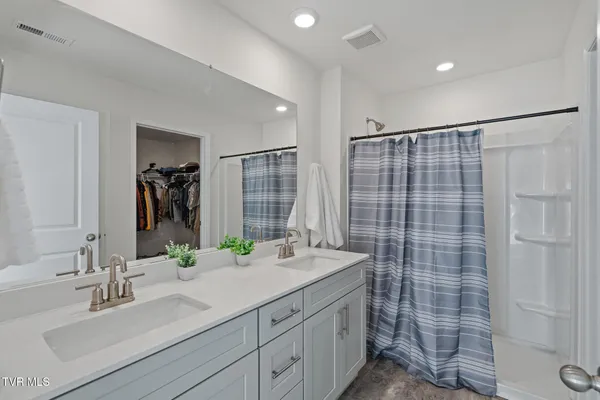 $272,000 | 1113 Aspen Terrace, Greeneville, TN 37745