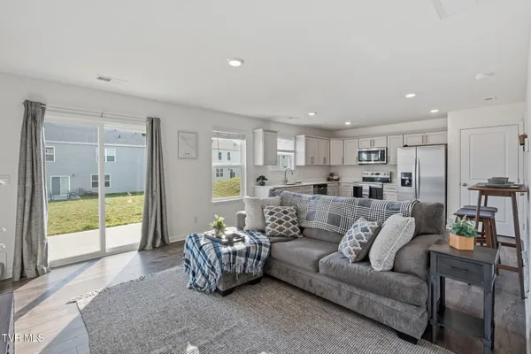 $272,000 | 1113 Aspen Terrace, Greeneville, TN 37745