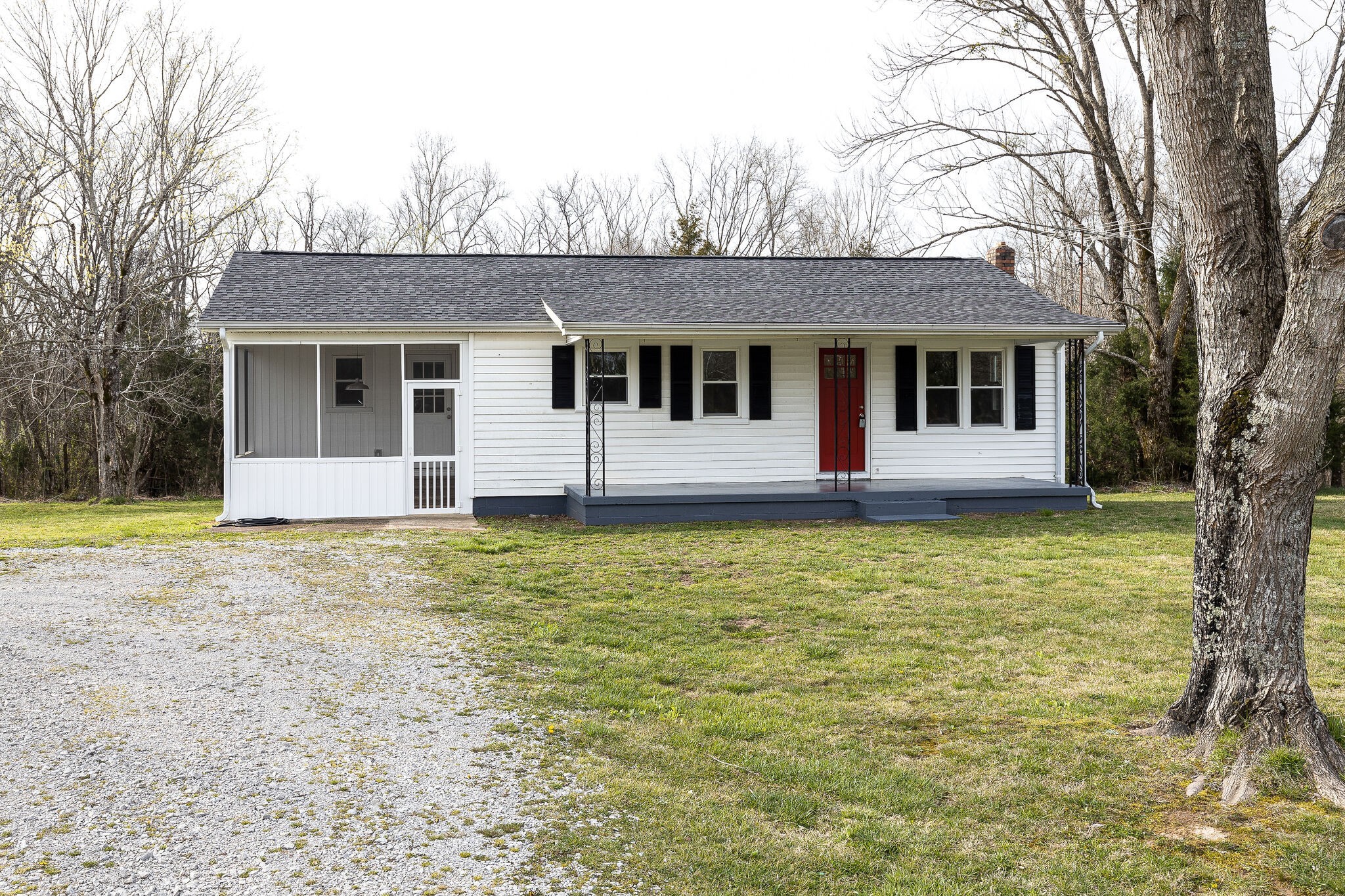 2435 Mobley Ridge Road Duck River, TN 38454 - Photo 3 of 41 Gallery Image 3